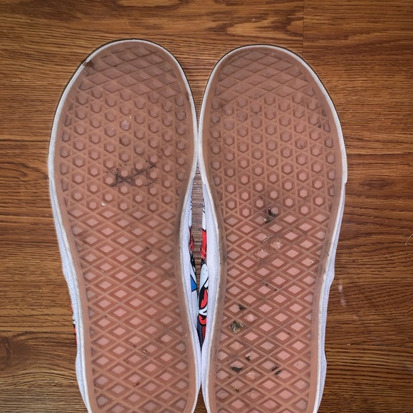Mickey Mouse and Friends Vans - Picture 3 of 3